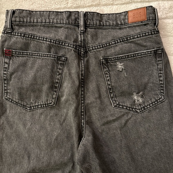 BDG Urban Outfitters Slim Straight Distressed Jeans Size 30 - Picture 4 of 6